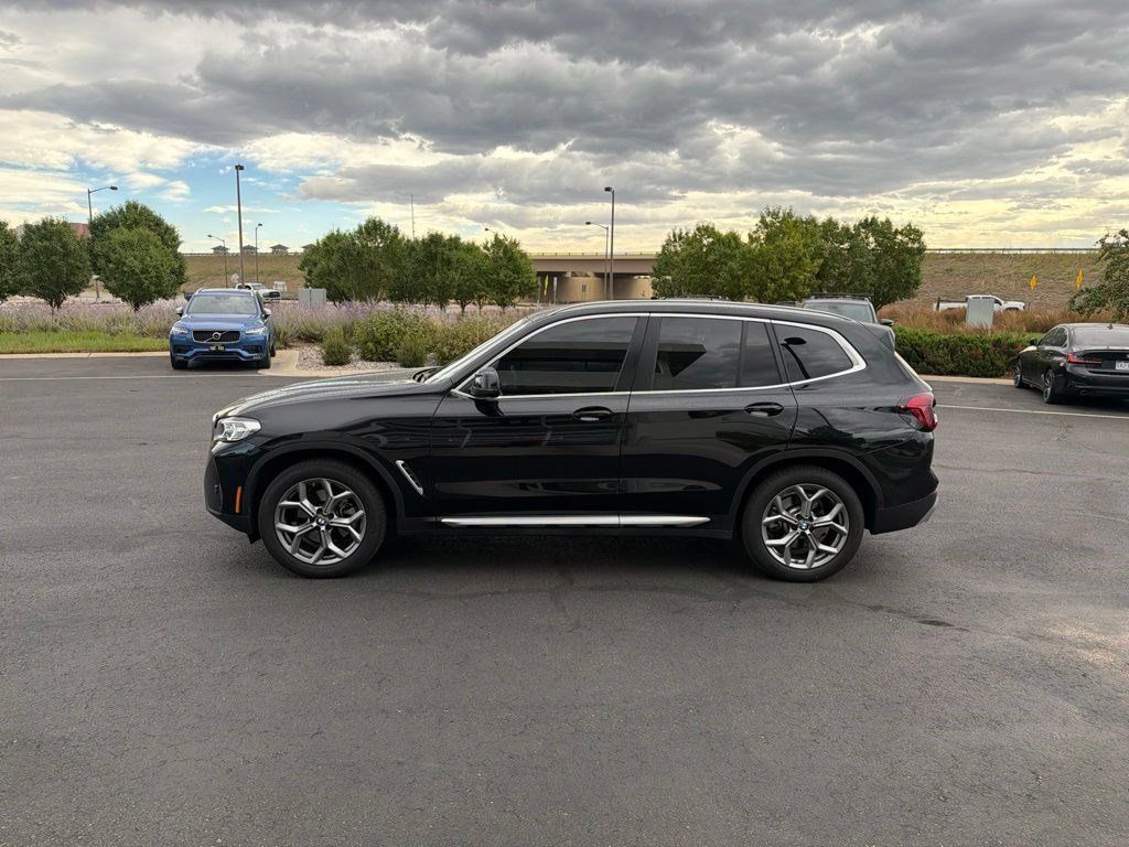 Used 2024 BMW X3 xDrive30i w/ Convenience Package AWD/4WD image 2