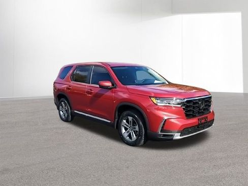 Used 2023 Honda Pilot EX-L image 2