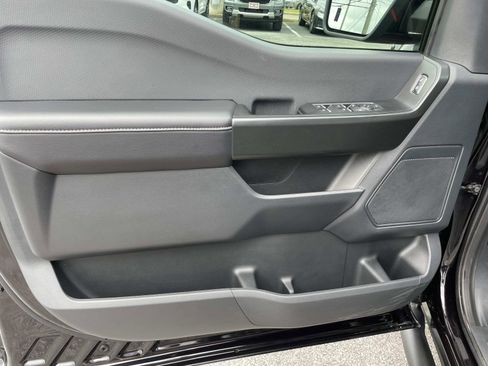 Used 2025 Ford F150 STX RWD image 18