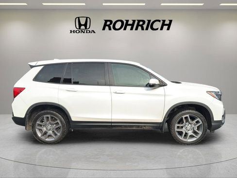 Used 2023 Honda Passport EX-L image 4