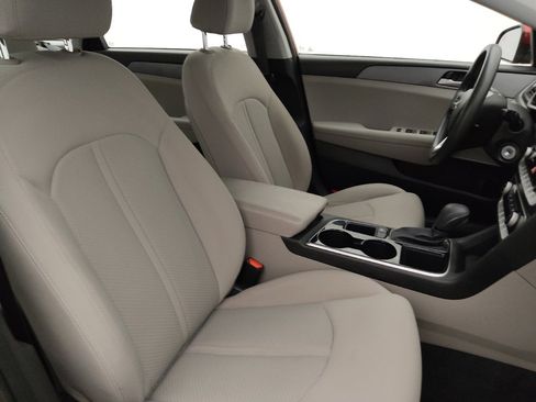 Used 2018 Hyundai Sonata SE FWD image 21