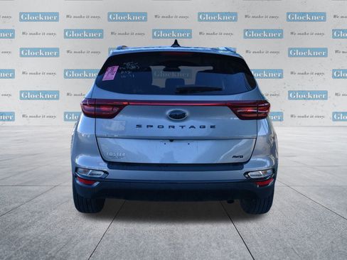 Used 2022 Kia Sportage Nightfall Edition image 7