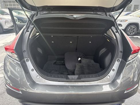 Used 2019 Nissan Leaf SL w/ SL Technology Package image 13