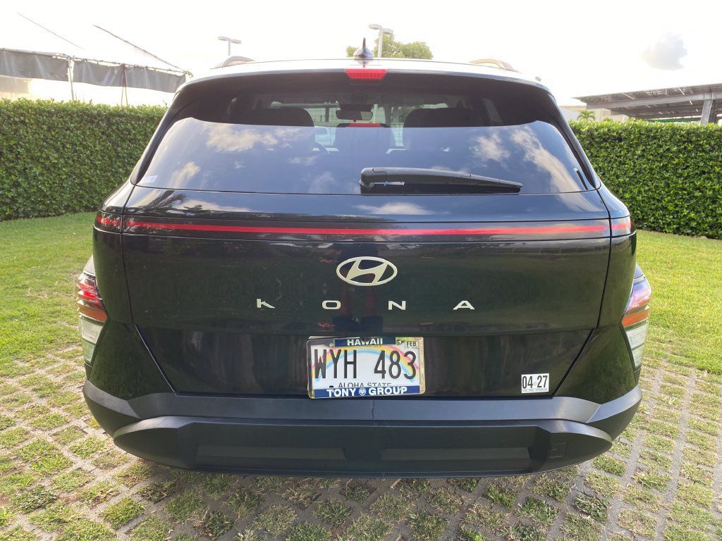 Certified 2024 Hyundai Kona SEL FWD image 24