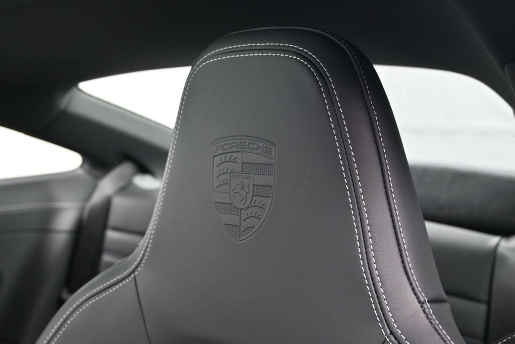 Used 2026 Porsche 911 Carrera 4S AWD/4WD image 18