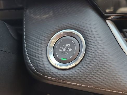 New 2026 Chevrolet Equinox LT w/ Midnight Edition FWD image 30