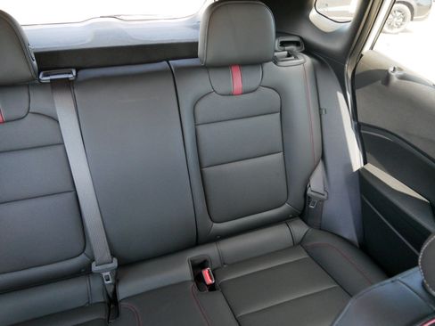 Used 2025 Chevrolet Trax RS w/ Driver Confidence Package FWD image 14