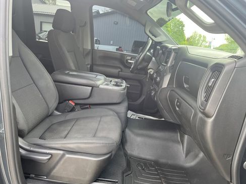 Used 2020 Chevrolet Silverado 2500 Custom w/ Custom Value Package AWD/4WD image 30