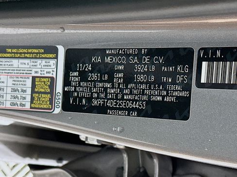 Used 2025 Kia K4 LXS image 12