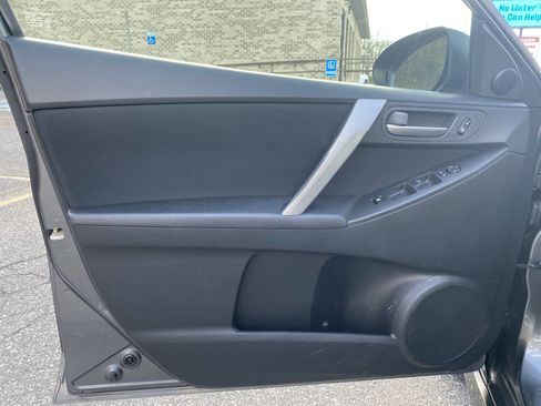 Used 2011 MAZDA MAZDA3 s Sport image 10