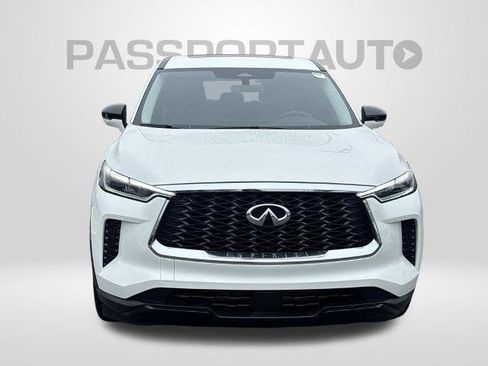 Certified 2025 INFINITI QX60 Pure image 8