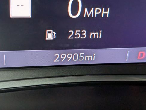 Used 2022 Chevrolet Equinox RS w/ RS Leather Package image 31