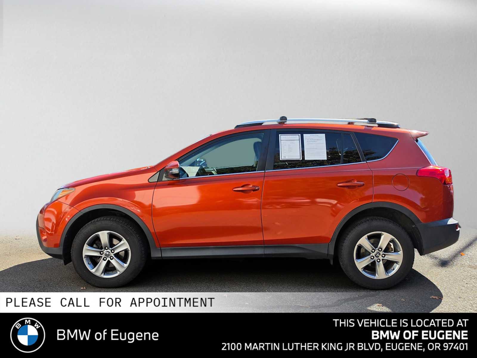 Used 2015 Toyota RAV4 XLE AWD/4WD image 6