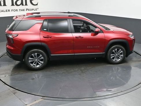 New 2026 Chevrolet Equinox LT image 17