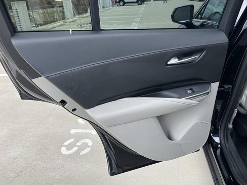 Certified 2023 Cadillac XT4 Premium Luxury image 18