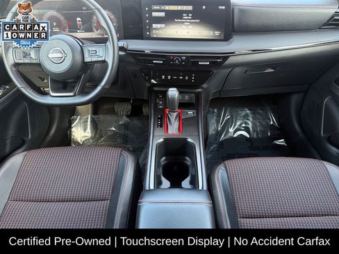 Certified 2025 Nissan Kicks SR image 10