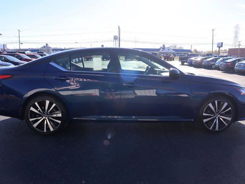 Used 2019 Nissan Altima 2.5 SR image 5