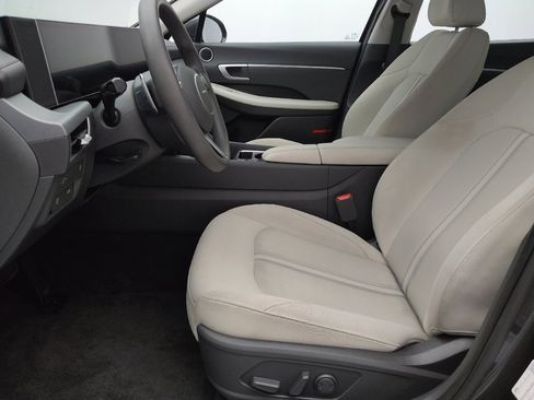 Used 2025 Hyundai Sonata SEL image 17