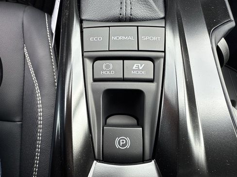 New 2026 Toyota Camry Hybrid image 23