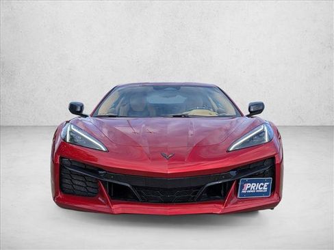Used 2024 Chevrolet Corvette Z06 RWD image 2