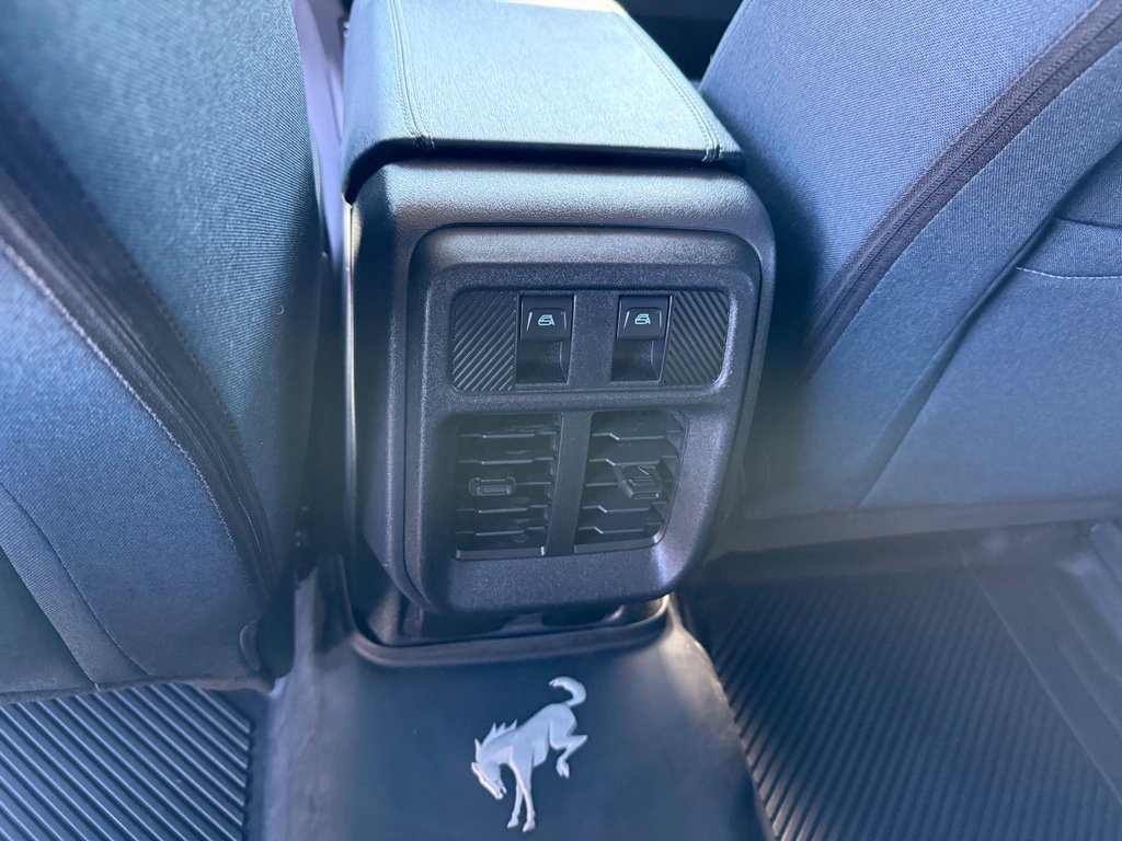 Used 2025 Ford Bronco Heritage Edition AWD/4WD image 10