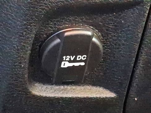 Used 2017 RAM 1500 Express w/ Black Ram 1500 Express Group image 21