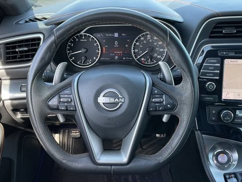 Used 2023 Nissan Maxima SR w/ Sport Mat Group FWD image 12