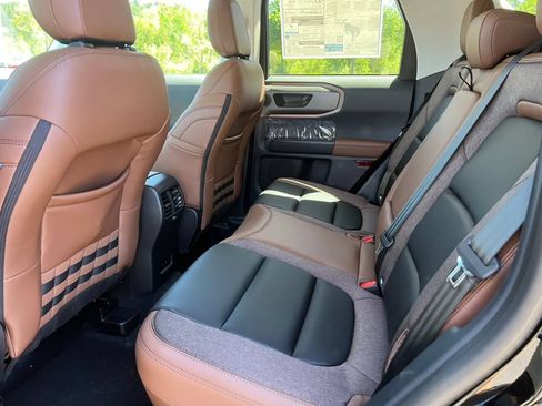 Used 2026 Ford Bronco Sport Outer Banks w/ Outer Banks Tech Package+ AWD/4WD image 5