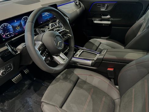 New 2025 Mercedes-Benz GLA 35 AMG 4MATIC image 7