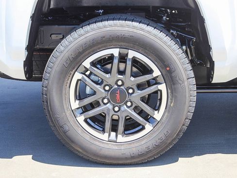 New 2025 Toyota Tacoma TRD Sport image 9