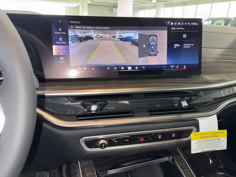 New 2026 BMW X7 xDrive40i w/ M Sport Package image 19