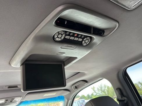 Used 2015 Honda Pilot Touring image 21