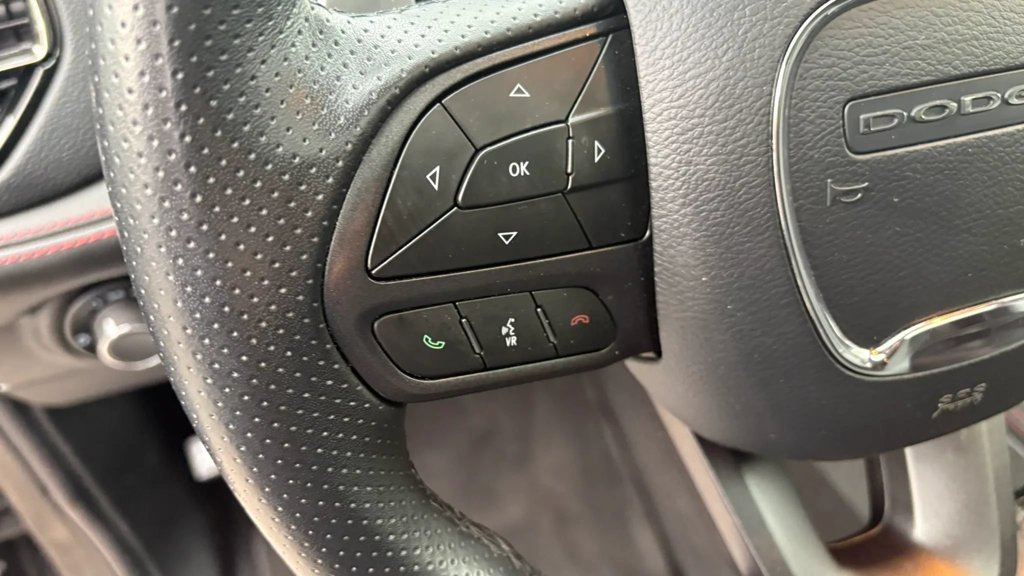 Used 2025 Dodge Durango GT AWD/4WD image 19