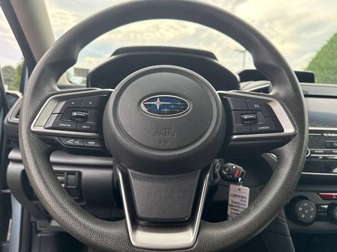 Used 2019 Subaru Crosstrek 2.0i AWD/4WD image 7