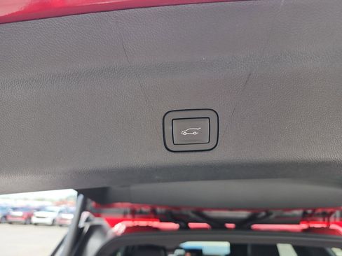 New 2026 GMC Yukon Denali Ultimate AWD/4WD image 10