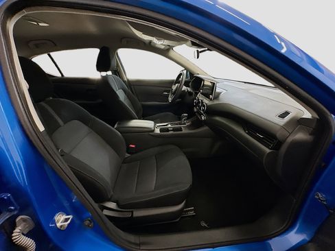 Used 2024 Nissan Sentra SV image 31