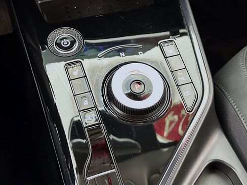 Used 2024 Kia Niro Wind w/ Wind Preserve Package image 19