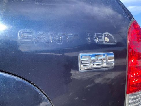 Used 2005 Hyundai Santa Fe GLS image 10