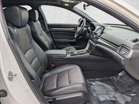 Used 2019 Honda Accord Sport image 20
