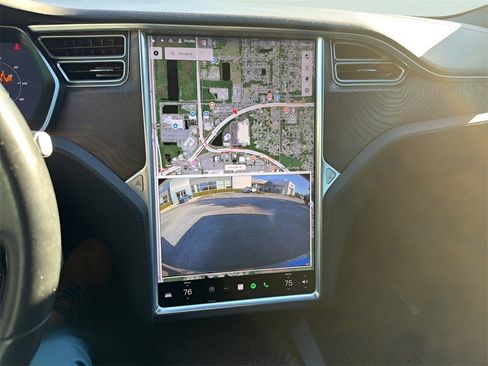 Used 2018 Tesla Model S 75D image 12