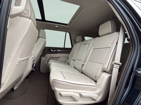 Used 2023 GMC Yukon Denali AWD/4WD image 40