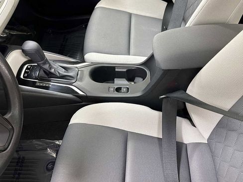 Used 2023 Toyota Corolla LE w/ LE Premium Package image 23