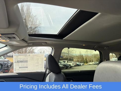 Used 2026 Nissan Rogue Platinum w/ Platinum Premium Package AWD/4WD image 13