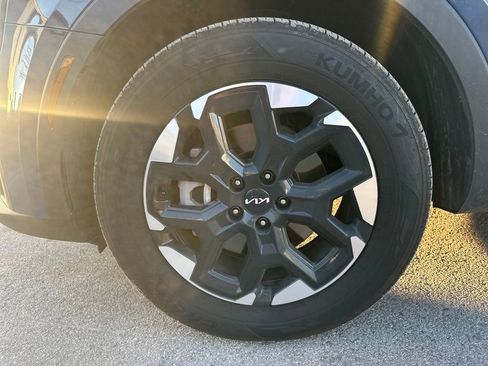 Used 2025 Kia Sorento S w/ Panoramic Sunroof Package image 55