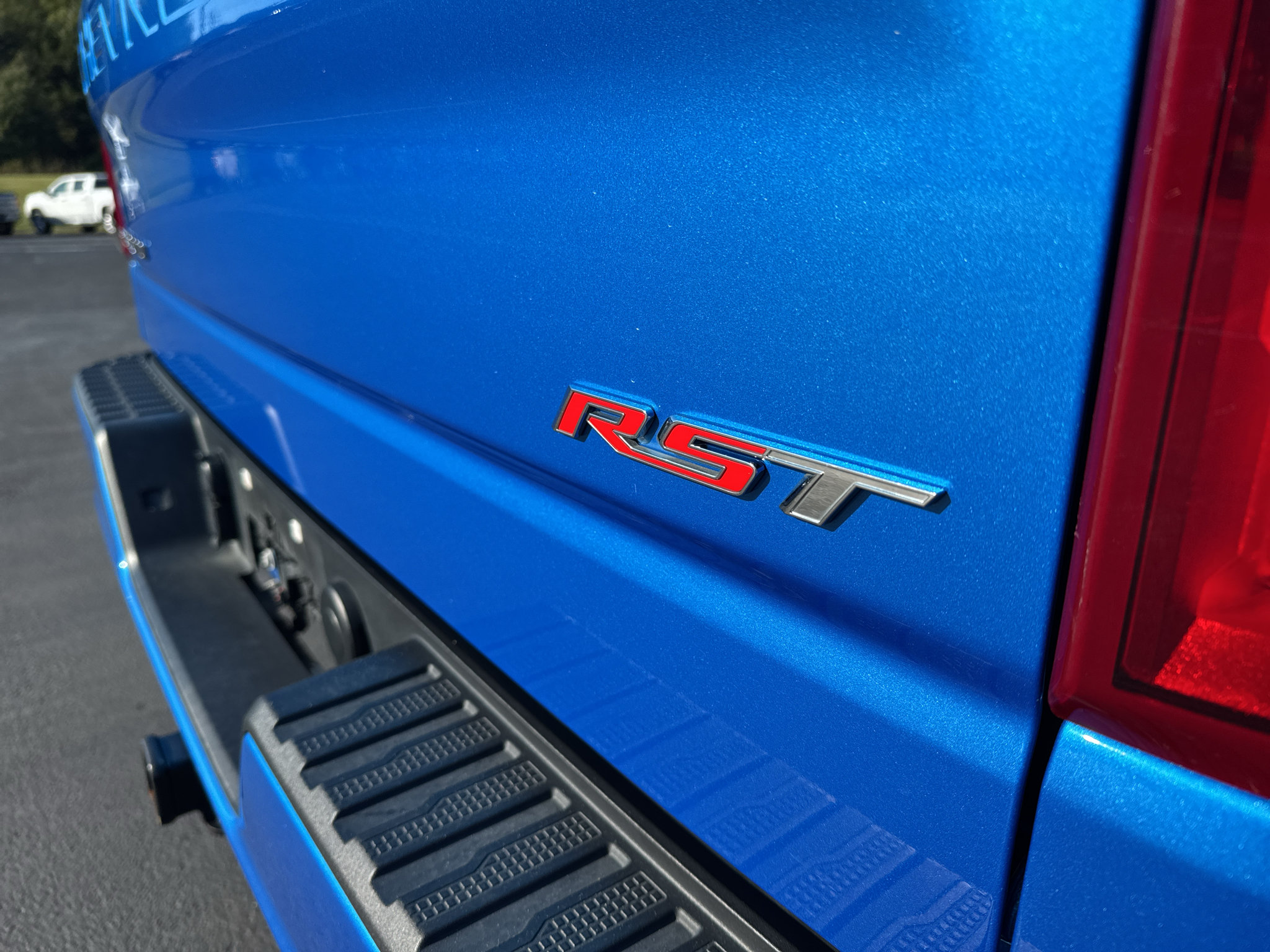 Used 2026 Chevrolet Silverado 1500 RST AWD/4WD image 6