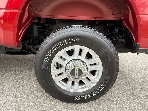 Used 2019 Ford F350 XLT w/ XLT Value Package image 24