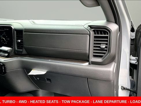Used 2024 Chevrolet Silverado 1500 LT AWD/4WD image 26
