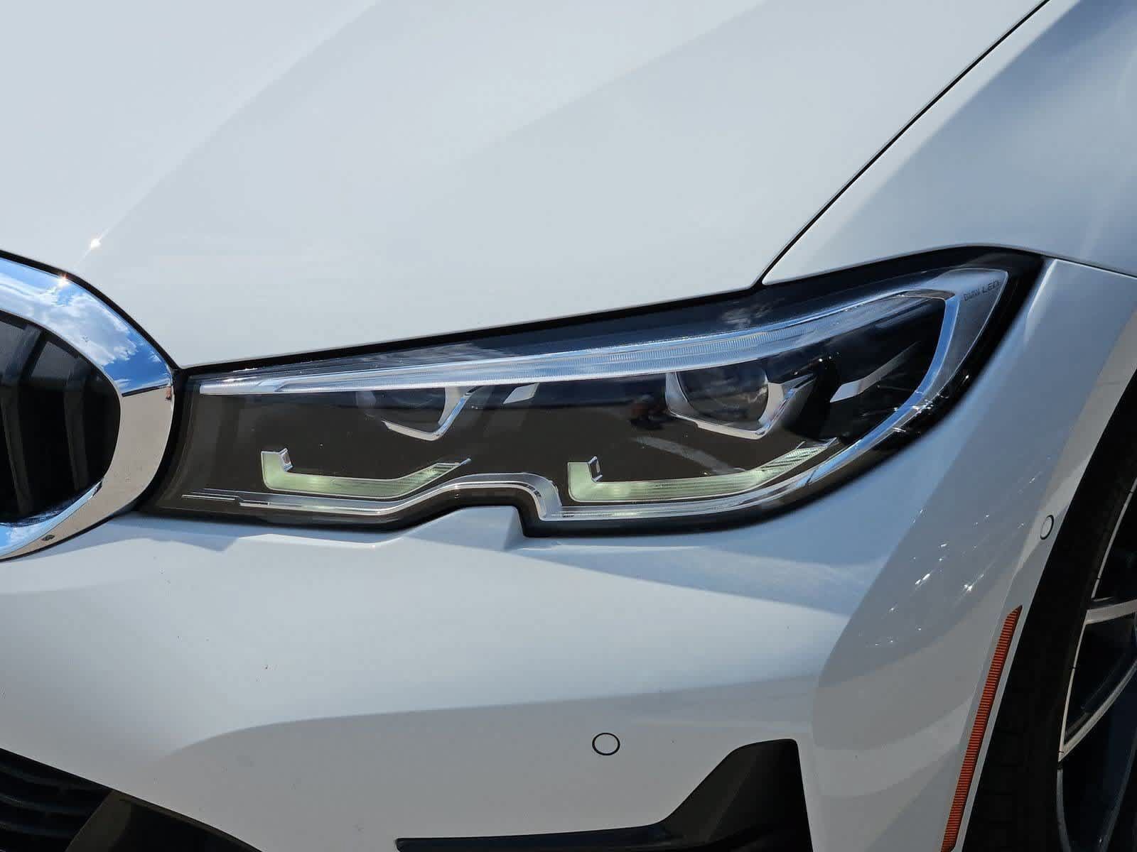 Used 2019 BMW 330i Sedan w/ Premium Package RWD image 10