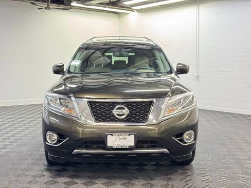 Used 2016 Nissan Pathfinder Platinum image 5