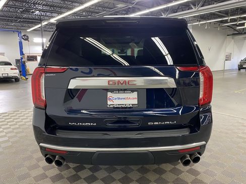 Used 2021 GMC Yukon Denali w/ Denali Premium Package image 8
